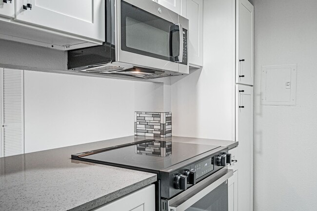 Building Photo - ONE MONTH FREE! 2BD, 1BA Remodeled Westminster Condo. One Parking Spot. Washer/ Dryer Included.