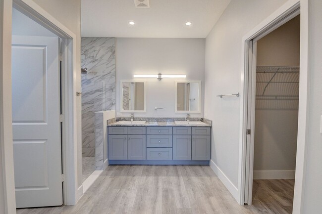 Building Photo - Modern 3/2 Home w/ garage for Rent- Delray...