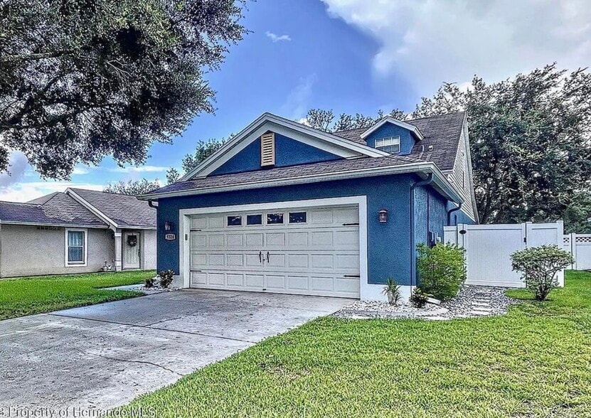 Building Photo - 9324 Southern Charm Cir