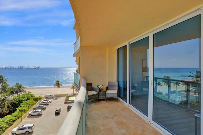 Building Photo - 2501 S Ocean Dr