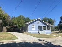 Building Photo - 302 W Baylor St