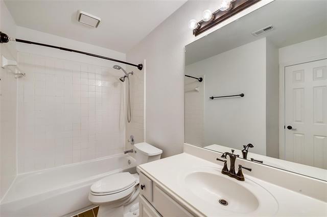 Building Photo - 4 Rushing Creek Ct