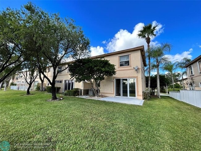 Building Photo - 604 NW 170th Terrace
