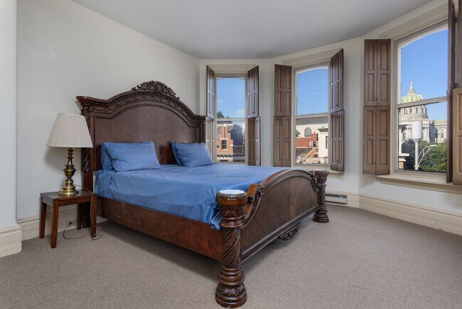 Building Photo - 132 State St