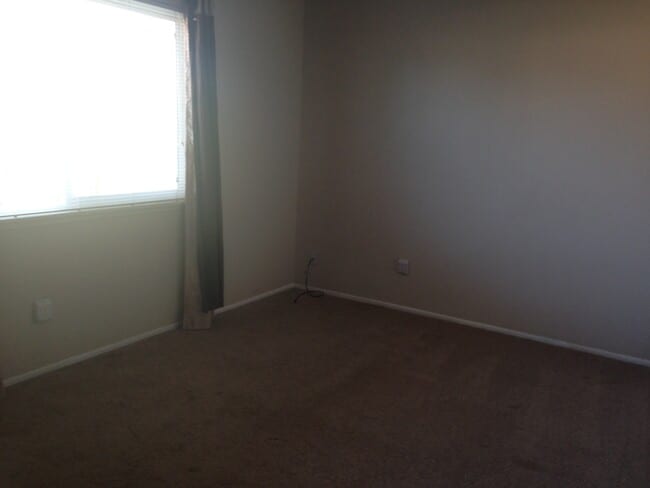 Building Photo - 3351 S Field St