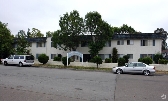 Building Photo - Marleta Manor Apartments