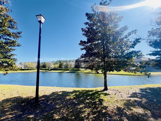 Building Photo - 630 Glendale Ln