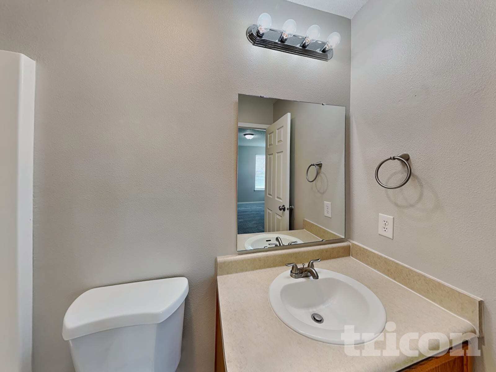 Building Photo - 643 Rocky Meadow Dr