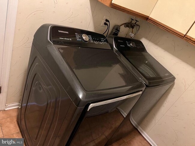 Building Photo - 1 Wright Pl