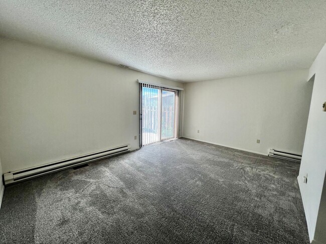 Building Photo - Townhome in Rifle