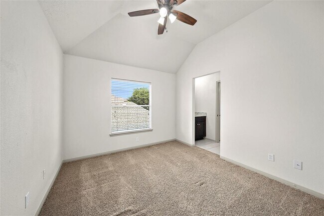Building Photo - 14807 Swift River Ln