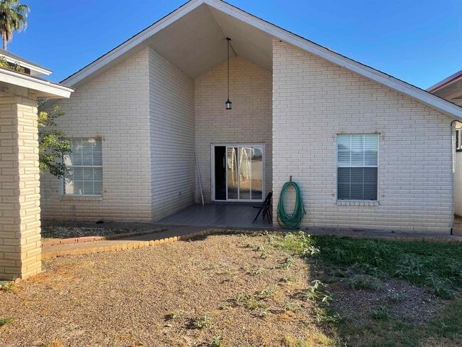 Building Photo - 8741 Augusta Loop