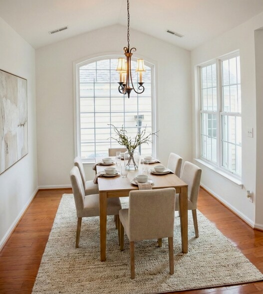 Building Photo - 22950 Eversole Ter