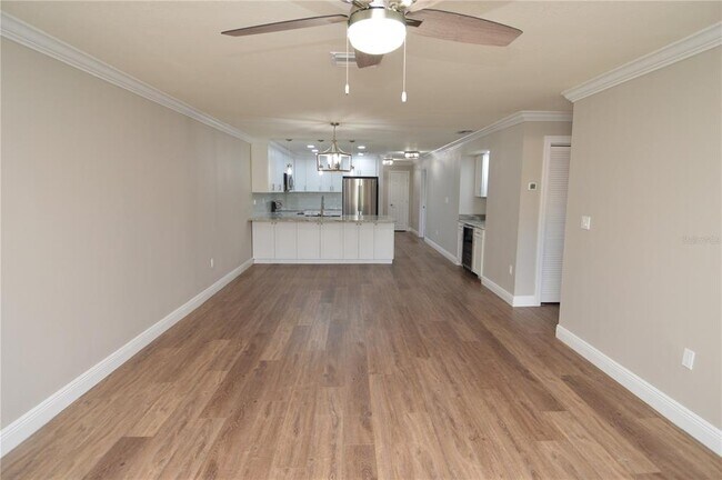 Building Photo - 6330 Grand Bahama Cir