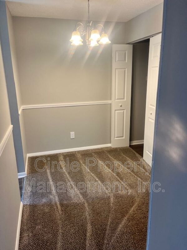 Building Photo - 4030 Hunters Ridge Dr SW