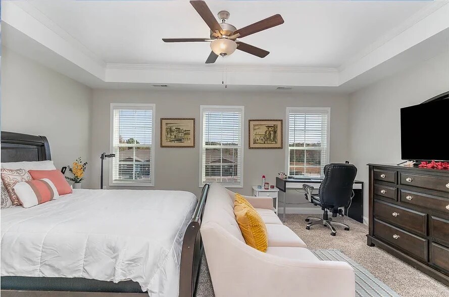 3rd floor guest bedroom - 1006 Gateway Commons Cir