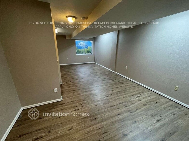 Building Photo - 1267 W 133rd Cir