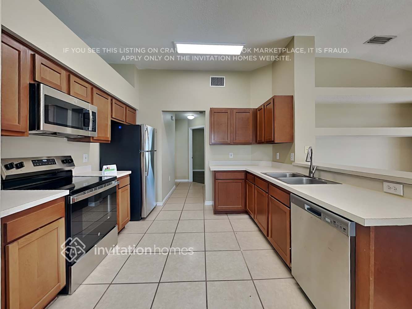 Building Photo - 10109 Deepbrook Dr