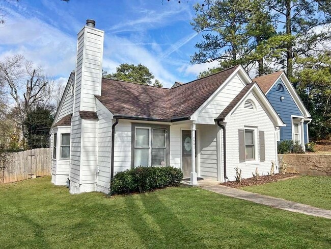 Building Photo - 7941 Creekstone Way