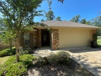 Building Photo - 3/2 For Rent near Downtown Brandon! 39042!