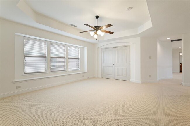 Building Photo - 1040 Edgefield Lane