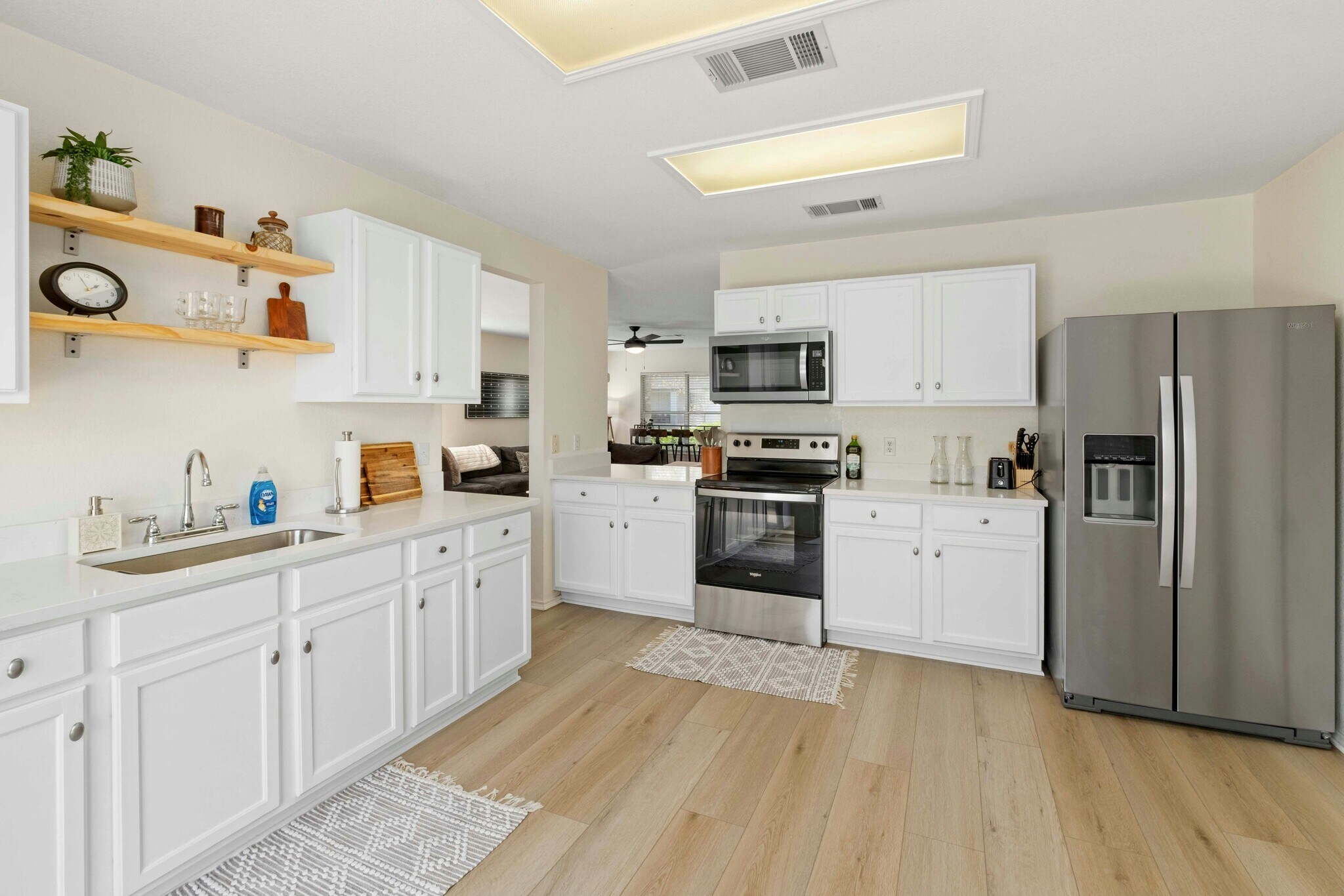 Building Photo - 8513 Kansas River Dr