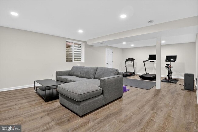 Building Photo - 3725 Krysia Ct