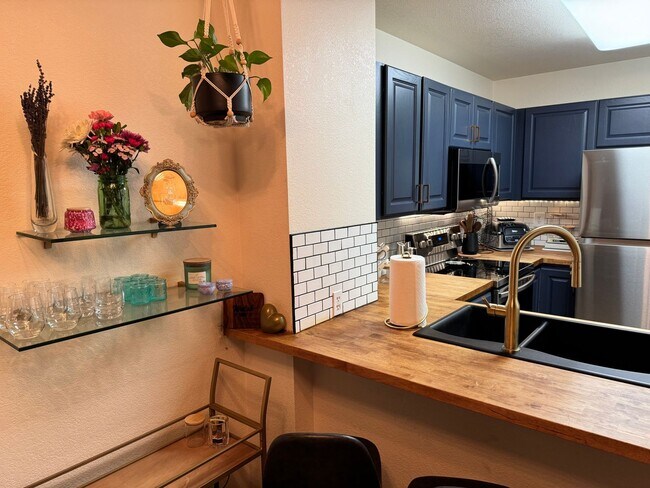 Building Photo - 1203 Warrior Way