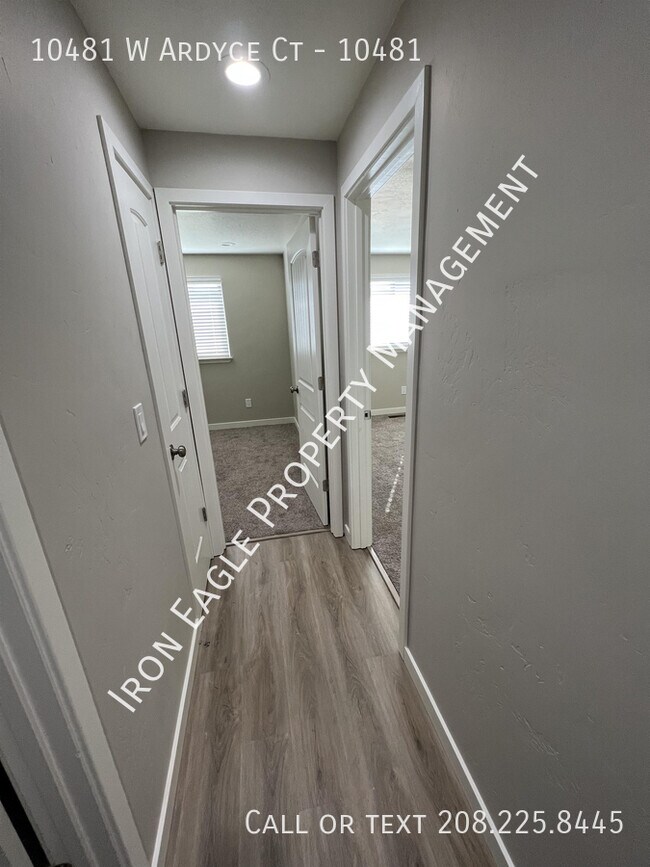 Building Photo - 10481 W Ardyce Ct