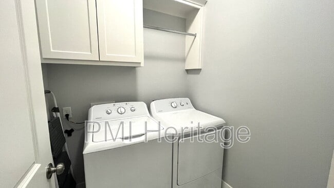 Building Photo - 3 Mallow Ln