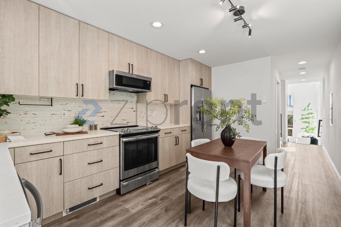 Building Photo - Unit 1755