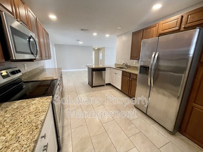 Building Photo - 2684 Pepper Ave