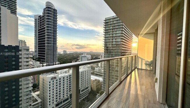 Building Photo - 1100 S Miami Ave