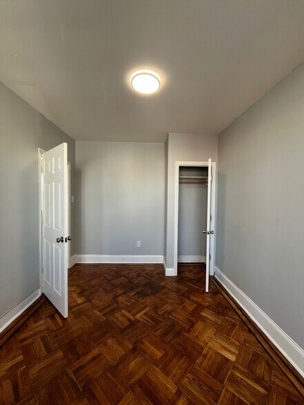 Building Photo - 11 Randolph Ave