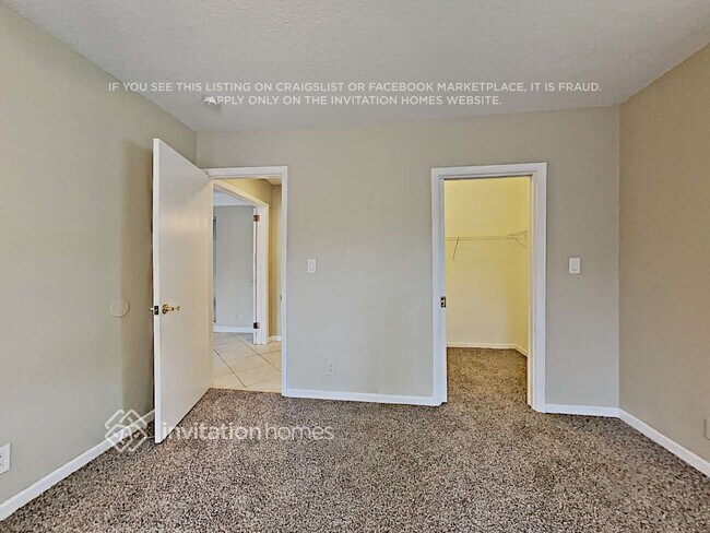Building Photo - 1601 Seabreeze Blvd
