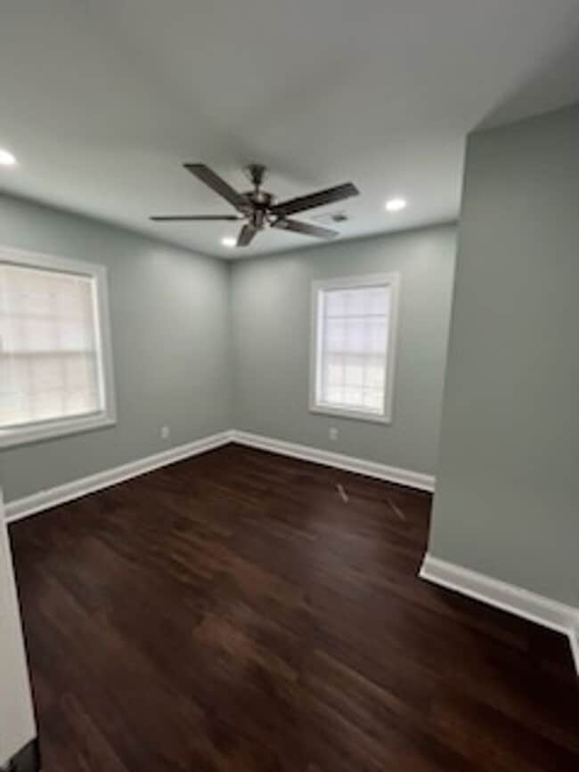 Building Photo - Beautifully Totally Remodeled 3Br 2Ba in G...