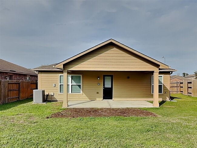 Building Photo - 22719 Klingamans Wy