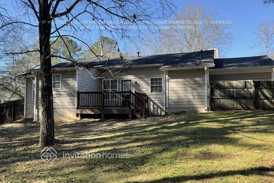 Building Photo - 6525 Emerald Pointe Cir