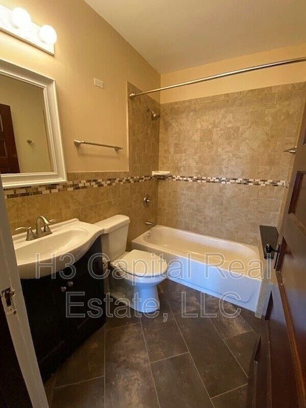 Building Photo - 3311 W Main St