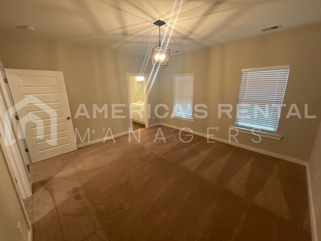 Building Photo - 116 Victor Dr