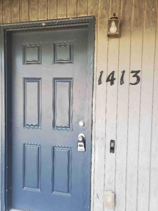 Building Photo - 1413 Tangora Ln