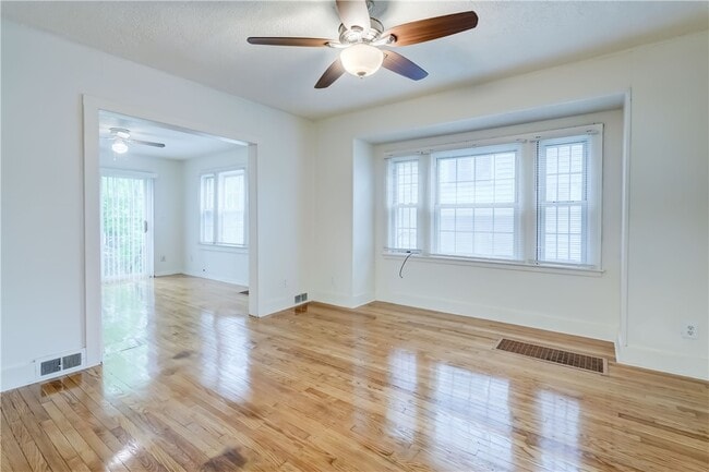 Building Photo - 49 Depew St