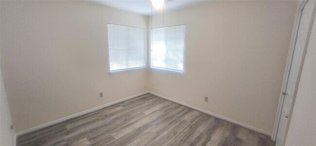 Building Photo - 14514 Hillside Hickory Ct