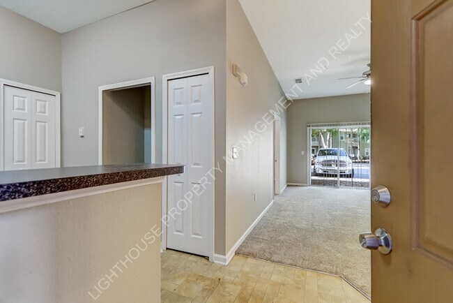 Building Photo - 6788 Manotak Oaks Dr