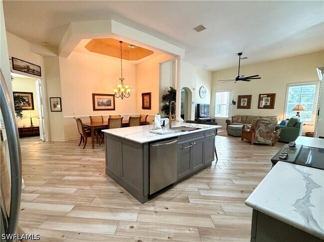 Building Photo - 14508 Sterling Oaks Dr