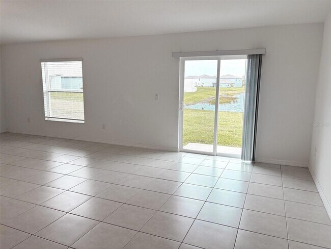 Building Photo - 5487 Blue Azure Dr