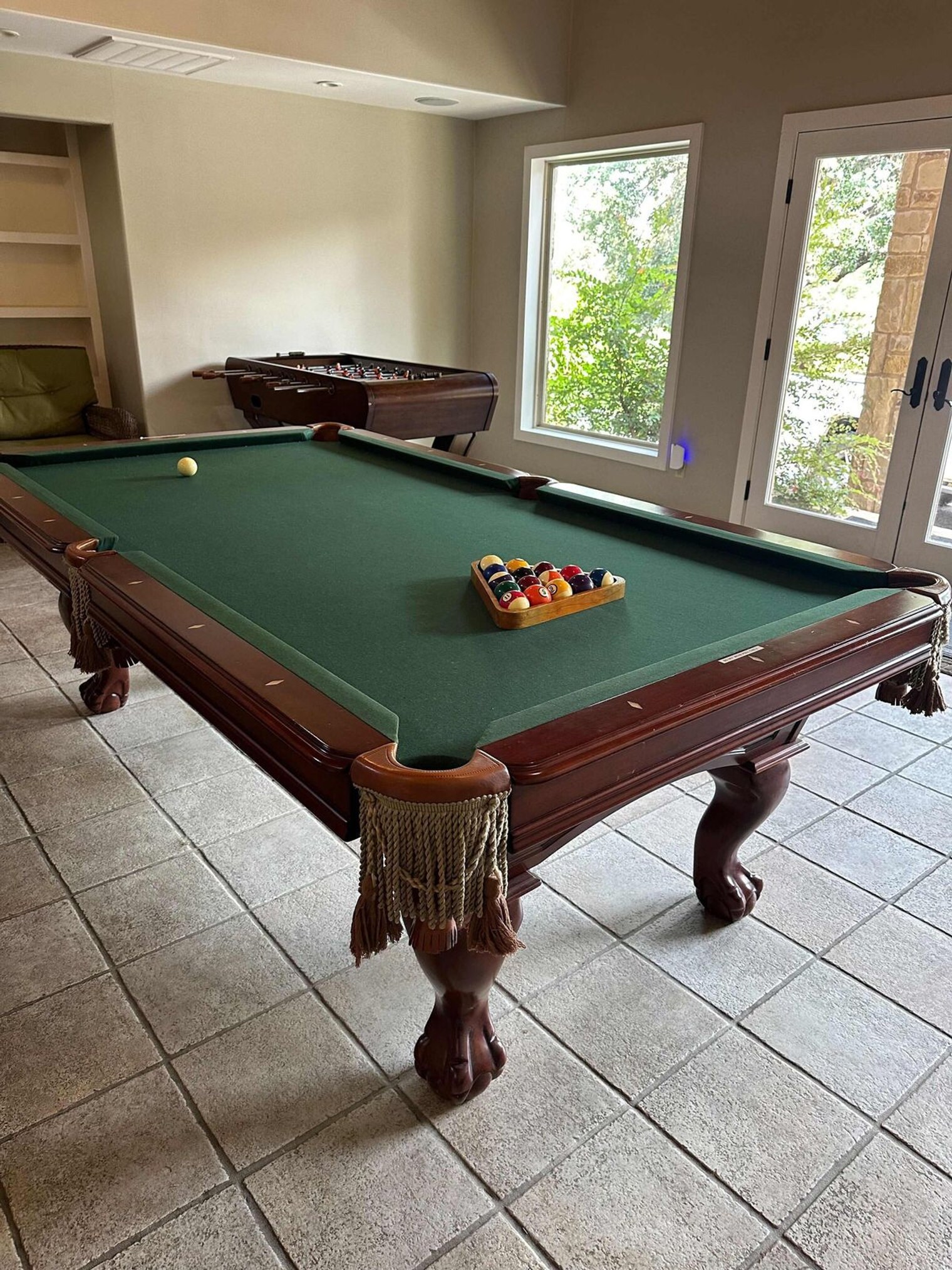 Building Photo - 206 Forest Dr