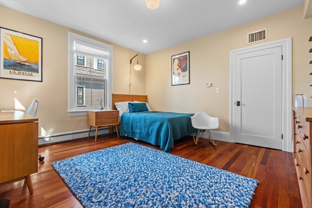 Building Photo - 63 Ellery St