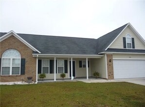 Building Photo - For Rent - 4 bedrooms - close to 295