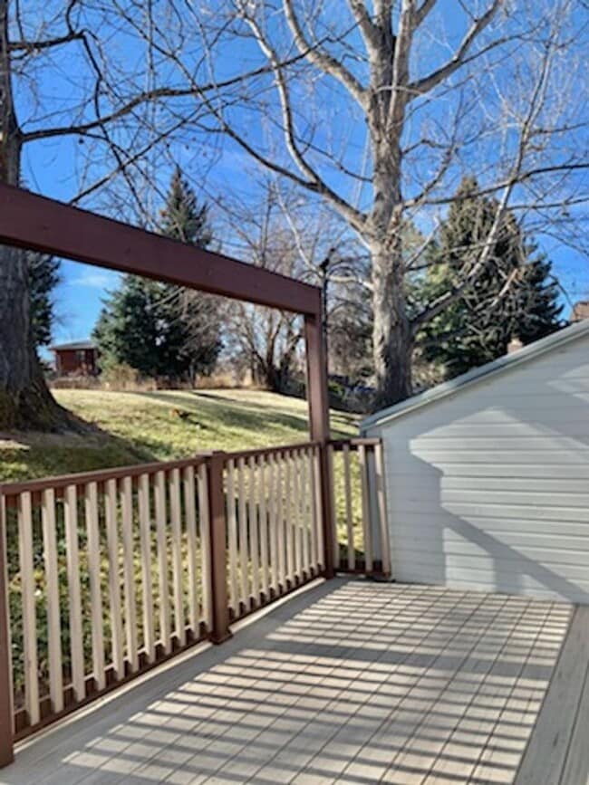 Building Photo - Exceptional 2 Bedroom, 2 Bath Ranch Townhome with 2 Car Attached Garage in Fort Collins, CO